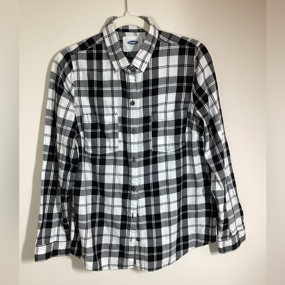 OLD NAVY M Flannel Botton Down Cotton Lightweight Shirt Black White Plaid EUC